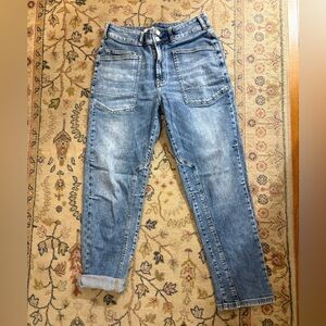 Anthropologie Pilcro the Wanderer Boyfriend Utility Jeans in Medium Blue 30